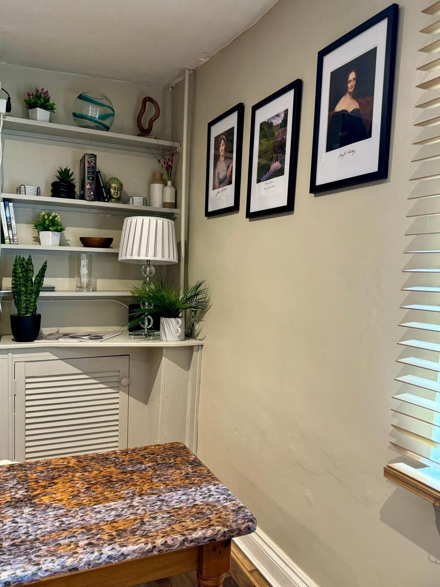 Beautiful Townhouse Next To Royal Victoria Park And Botanical Gardens Within Easy Walking Distance To Bath City Centre Ngoại thất bức ảnh