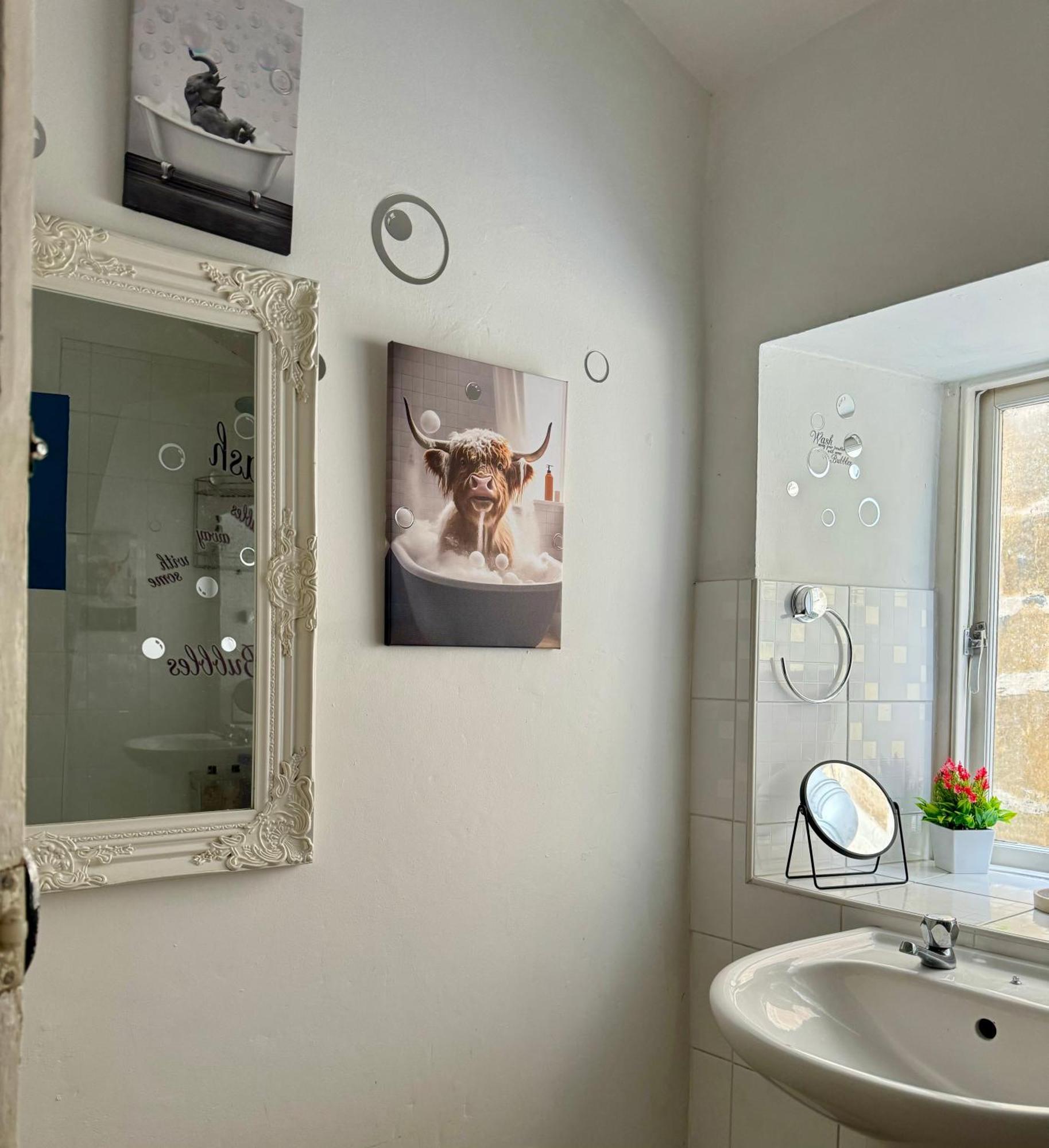 Beautiful Townhouse Next To Royal Victoria Park And Botanical Gardens Within Easy Walking Distance To Bath City Centre Ngoại thất bức ảnh