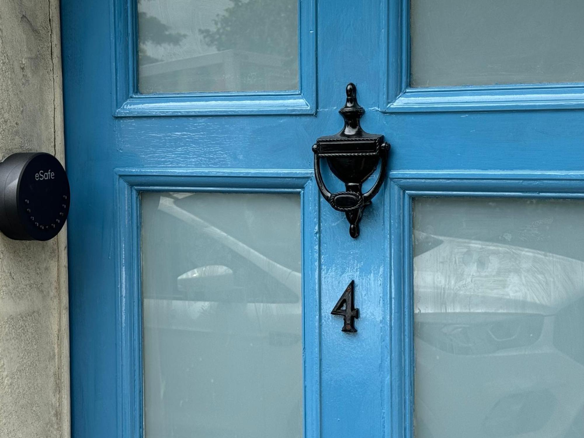 Beautiful Townhouse Next To Royal Victoria Park And Botanical Gardens Within Easy Walking Distance To Bath City Centre Ngoại thất bức ảnh