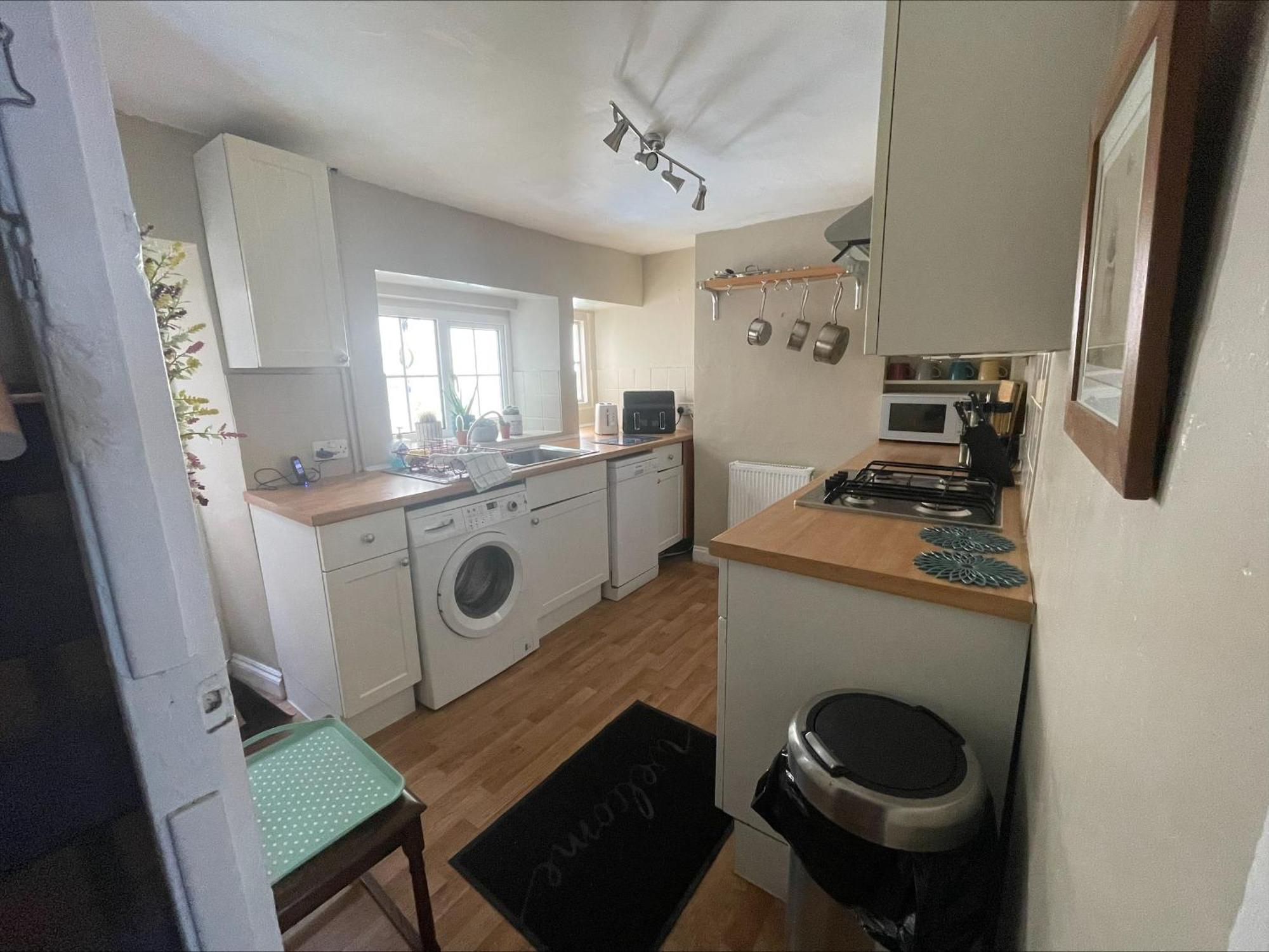 Beautiful Townhouse Next To Royal Victoria Park And Botanical Gardens Within Easy Walking Distance To Bath City Centre Ngoại thất bức ảnh